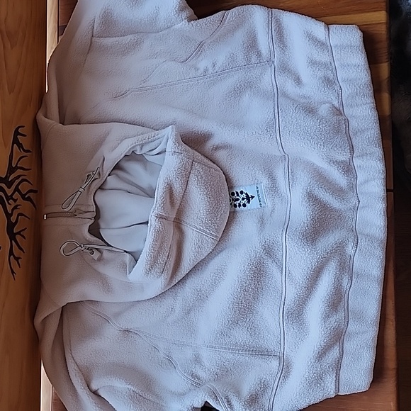 FP Movement Free People Wild and Free Pullover size L color is Cashmere / Cream - Picture 11 of 17